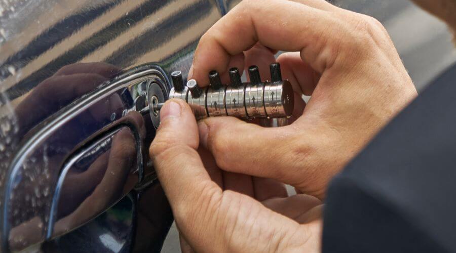 Professional New roof installation in Salem, OH